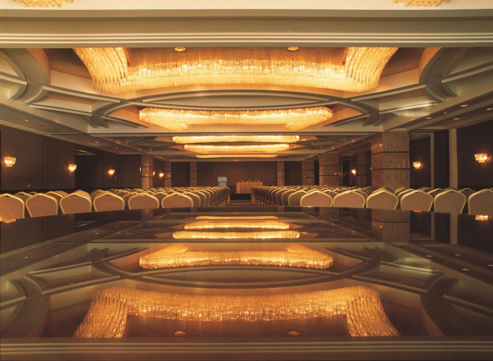 Hotel Grand Nile Tower