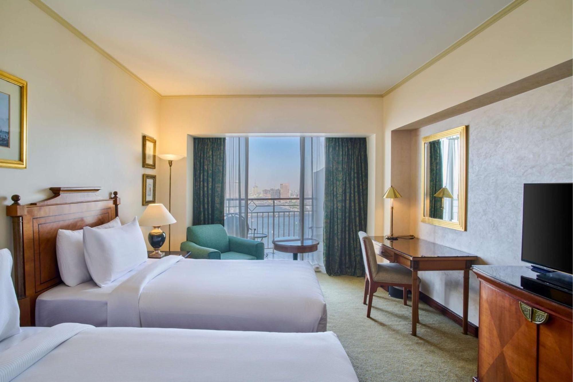 Hotel Grand Nile Tower 5*