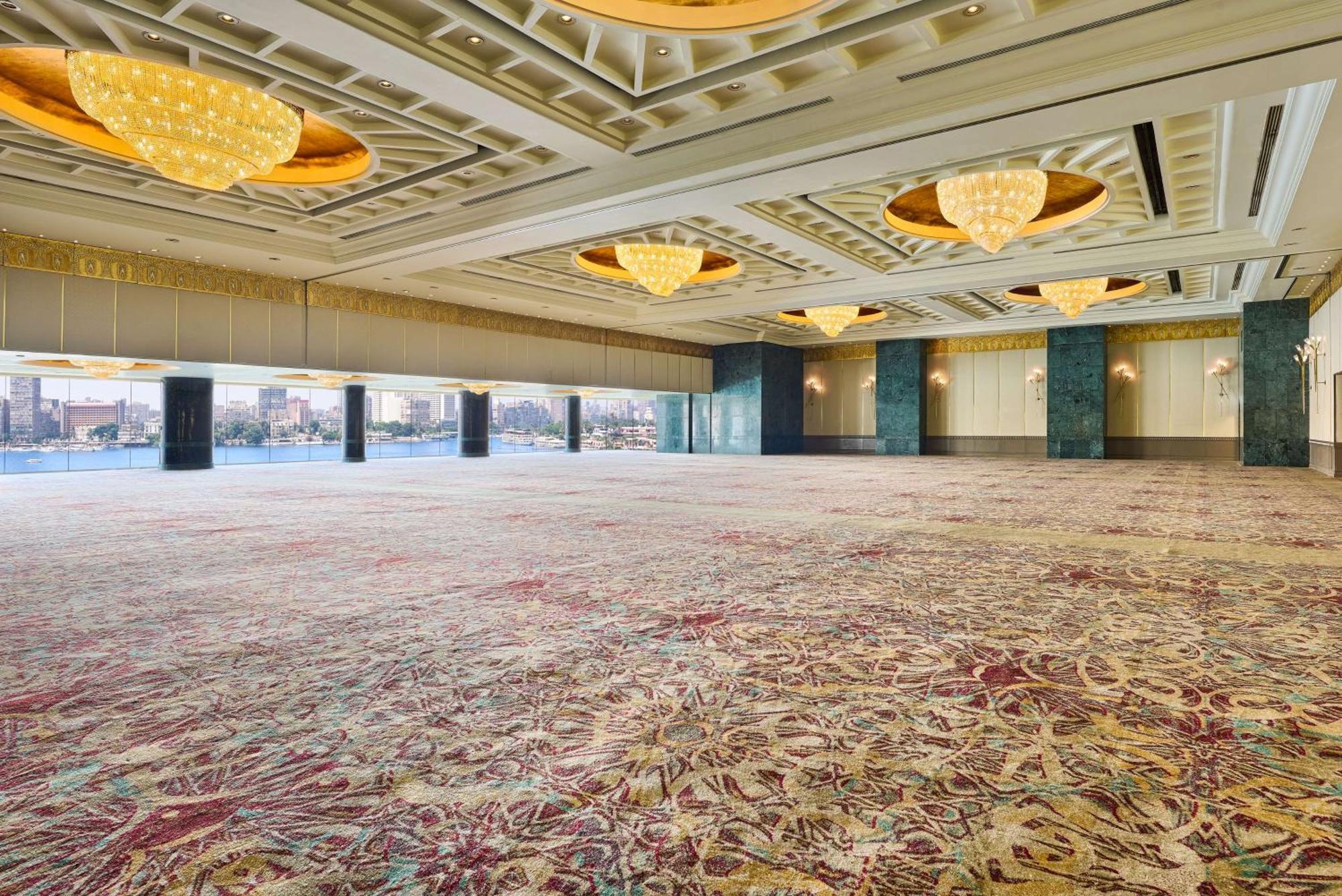 Grand Nile Tower Hotel 5*